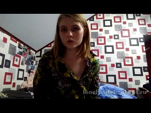 ❤️ Junge blonde Studentin aus Russland mag größere Schwänze. Fuck video bei uns ❌